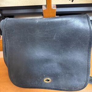 Vintage Coach Leather Shoulder Bag